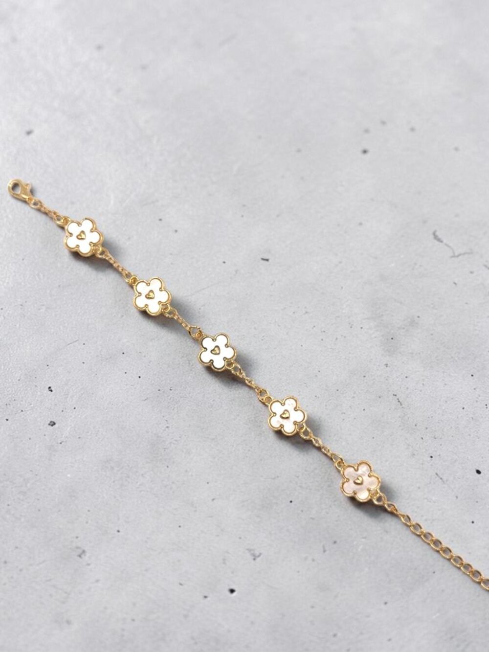 Gold-Tone White Flower Bracelet - Picture 2 of 4